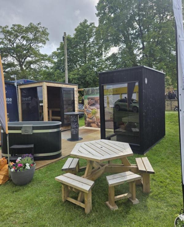 🐎Join us at the Bramham International Horse Trials🐎
If you're planning to visit Bramham this week, make sure to stop by and greet the Kirami UK team.🔥🧖♀️
📍We’ll be located at the entrance of the Shopping Village, right across from the main house.
You’ll have the chance to check out our selection of hot and cold tubs, saunas and outdoor wellness items, plus we’ll have a variety of delicious food available throughout the event!🍕🔥
The Gozney pizza oven will be crafting some scrumptious treats, while Sean will be showcasing his skills on the Big Green Egg, preparing some mouth watering dishes.🍕🥩
Whether you're searching for garden inspiration, contemplating a wellness space or just want to stop by for a chat and enjoy some food, we would be thrilled to meet you.
Wishing all competitors the best of luck; here's to an amazing week filled with sports, sunshine and wonderful company☀️🐴
#BramhamInternationalHorseTrials #Bramham2026 #KiramiUK #OutdoorWellness #SaunaLife #HotTubLife #BigGreenEgg #Gozney #HorseTrials #EventingLife #CountryLife #ShoppingVillage #OutdoorLiving #LuxuryWellness #EquestrianLifestyle 🐎🔥 🐎Join us at the Bramham International Horse Trials🐎
If you're planning to visit Bramham this week, make sure to stop by and greet the Kirami UK team.🔥🧖♀️
📍We’ll be located at the entrance of the Shopping Village, right across from the main house.
You’ll have the chance to check out our selection of hot and cold tubs, saunas and outdoor wellness items, plus we’ll have a variety of delicious food available throughout the event!🍕🔥
The Gozney pizza oven will be crafting some scrumptious treats, while Sean will be showcasing his skills on the Big Green Egg, preparing some mouth watering dishes.🍕🥩
Whether you're searching for garden inspiration, contemplating a wellness space or just want to stop by for a chat and enjoy some food, we would be thrilled to meet you.
Wishing all competitors the best of luck; here's to an amazing week filled with sports, sunshine and wonderful company☀️🐴
#BramhamInternationalHorseTrials #Bramham2026 #KiramiUK #OutdoorWellness #SaunaLife #HotTubLife #BigGreenEgg #Gozney #HorseTrials #EventingLife #CountryLife #ShoppingVillage #OutdoorLiving #LuxuryWellness #EquestrianLifestyle 🐎🔥
